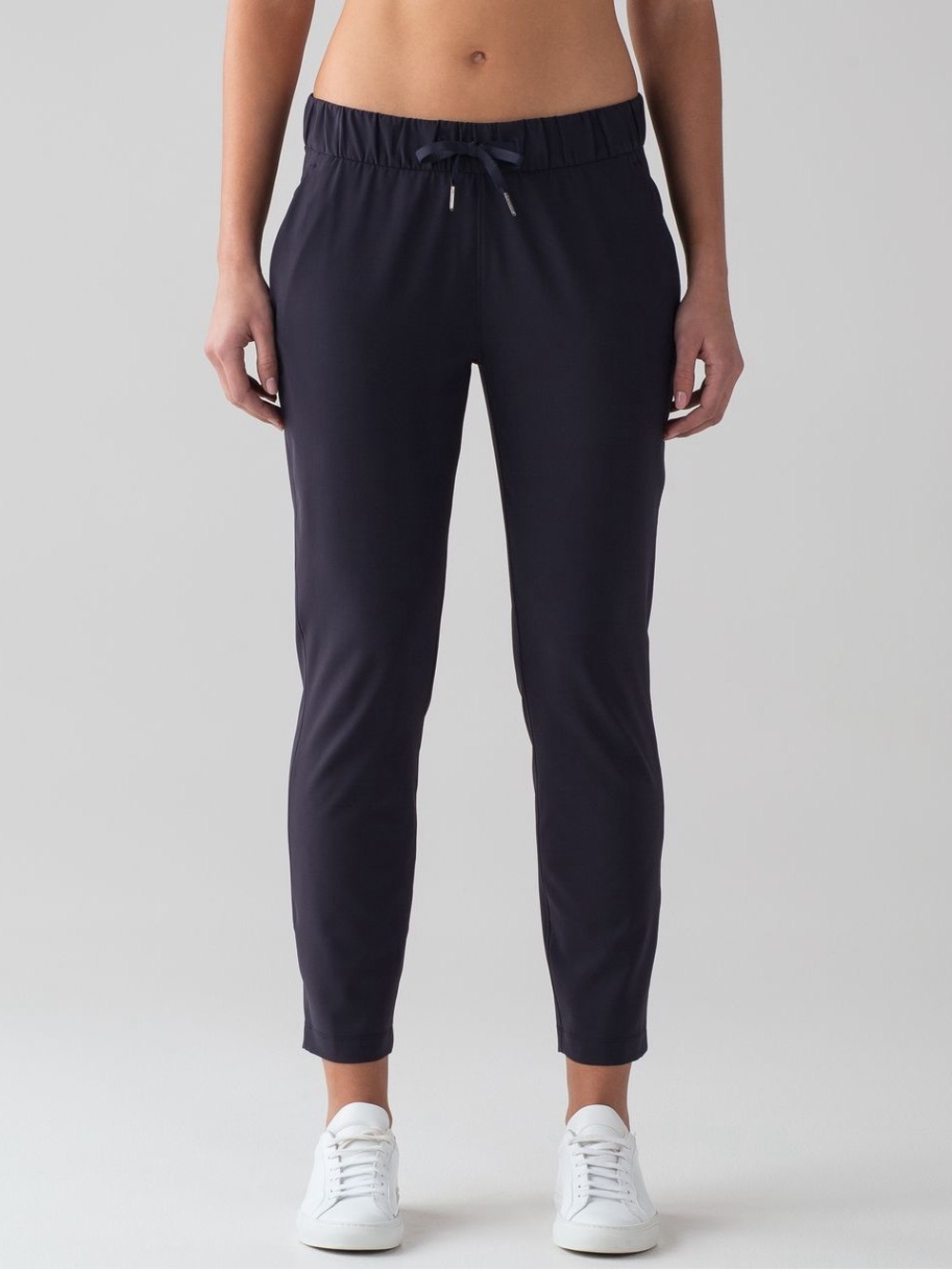 Lululemon On The Fly Pants *Woven 28”